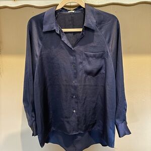 ARITZIA BUTTON DOWN